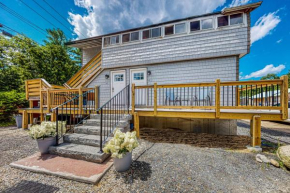 Shorebreeze Inn